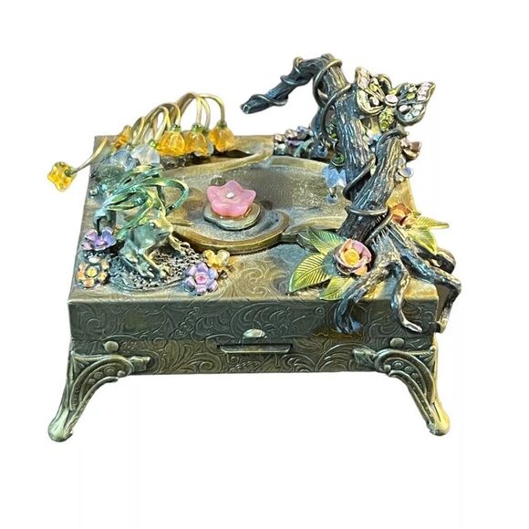 Sweet Romance USA vintage trinket box - Picture 1 of 9
